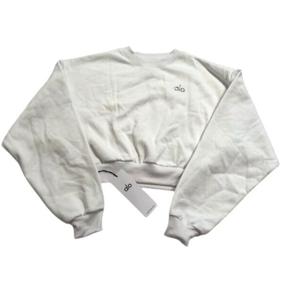 ALO Yoga Cropped Accolade Crewneck in White - Picture 1 of 5